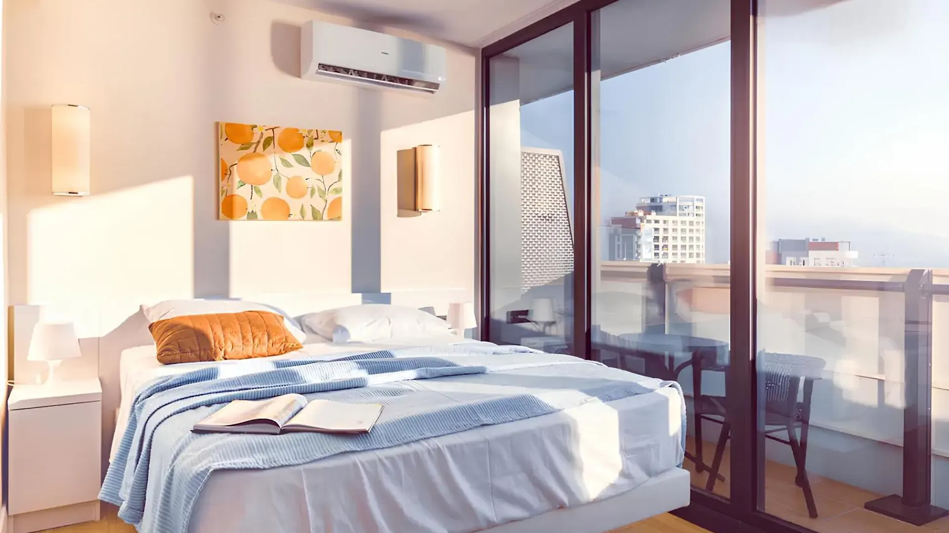 Panorama Suites - City Central & Sea View Batumi Georgien
