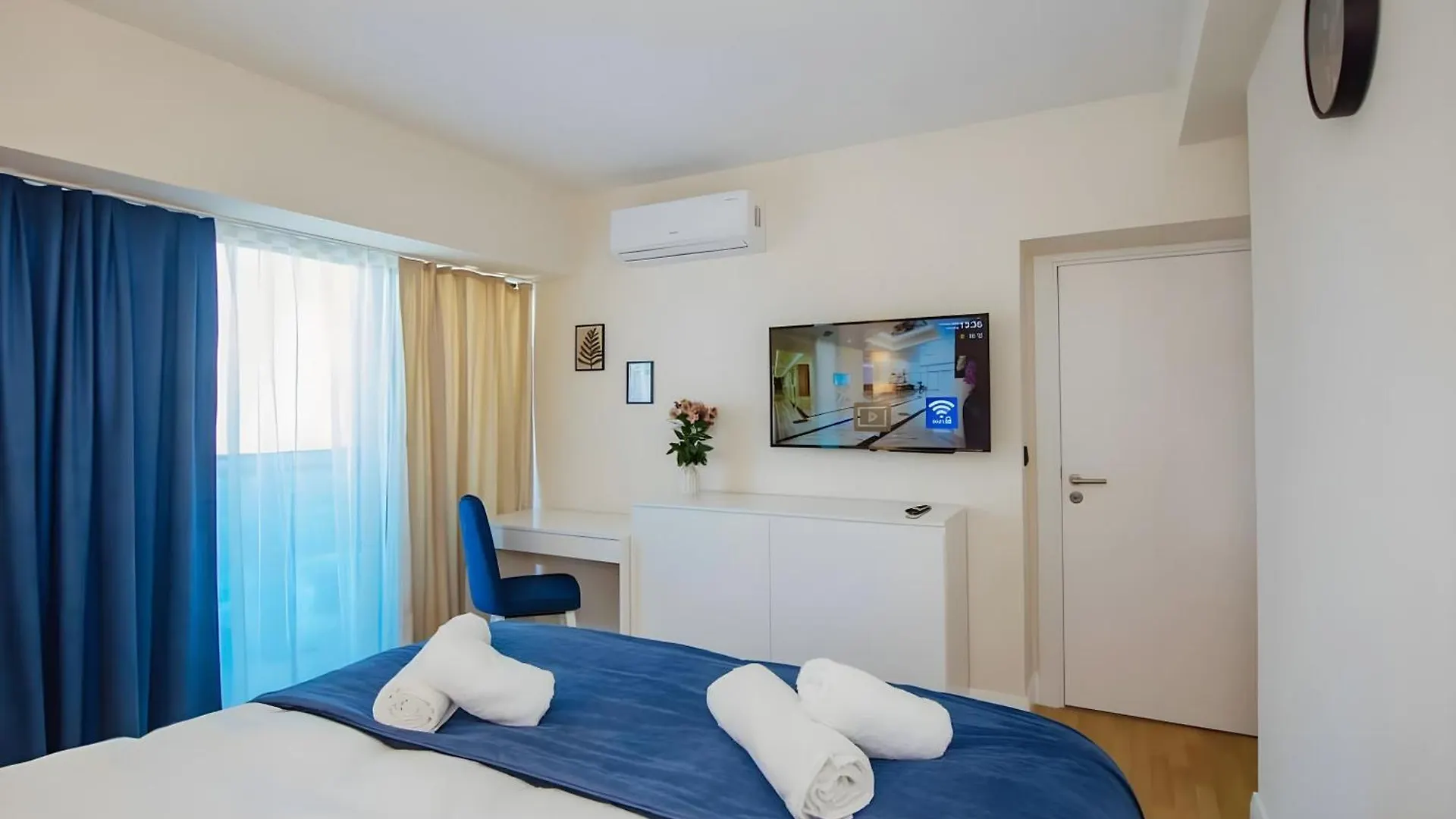 Panorama Suites - City Central & Sea View Batumi Hotell